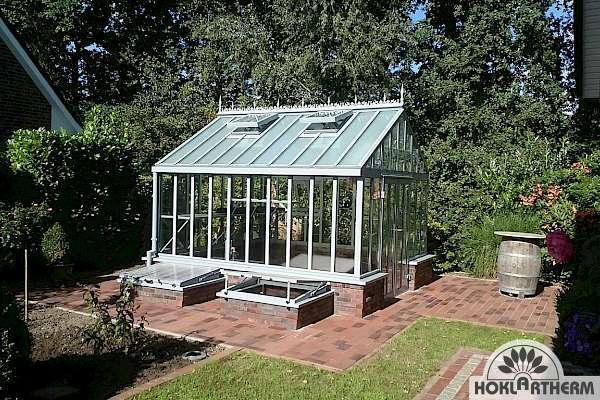 Customised greenhouse made to measure