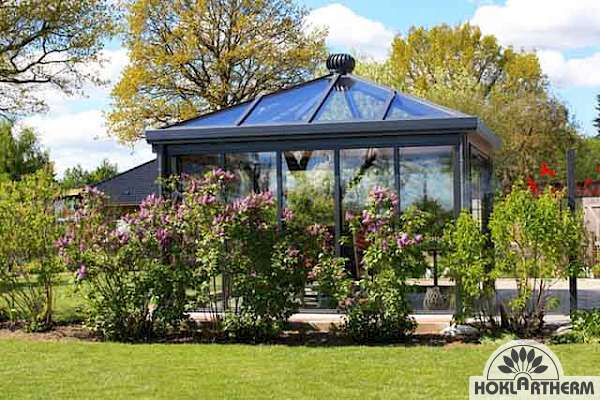 Tea house made of iso-glass