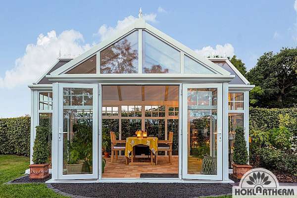 Conservatory custom construction in white