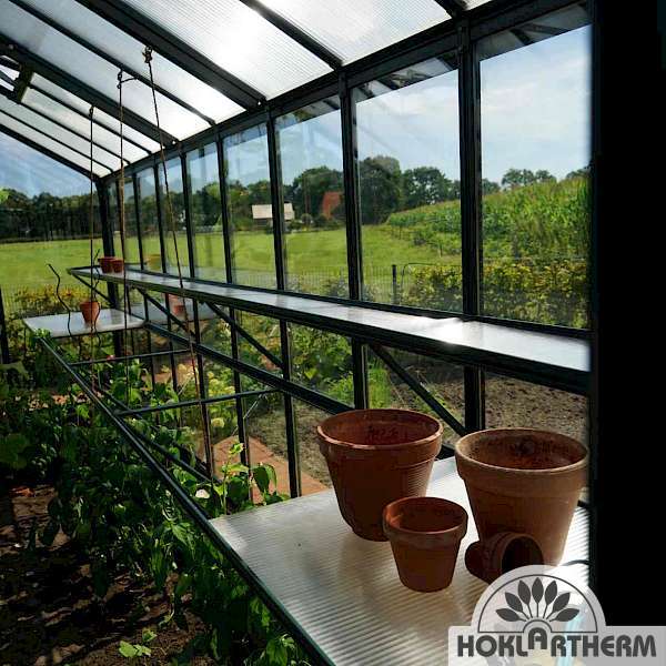 Indoor greenhouse with planting tables in the Bio-Top t-line