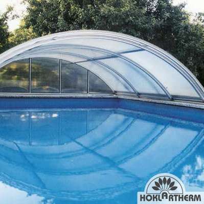 Curved swimming pool enclosure